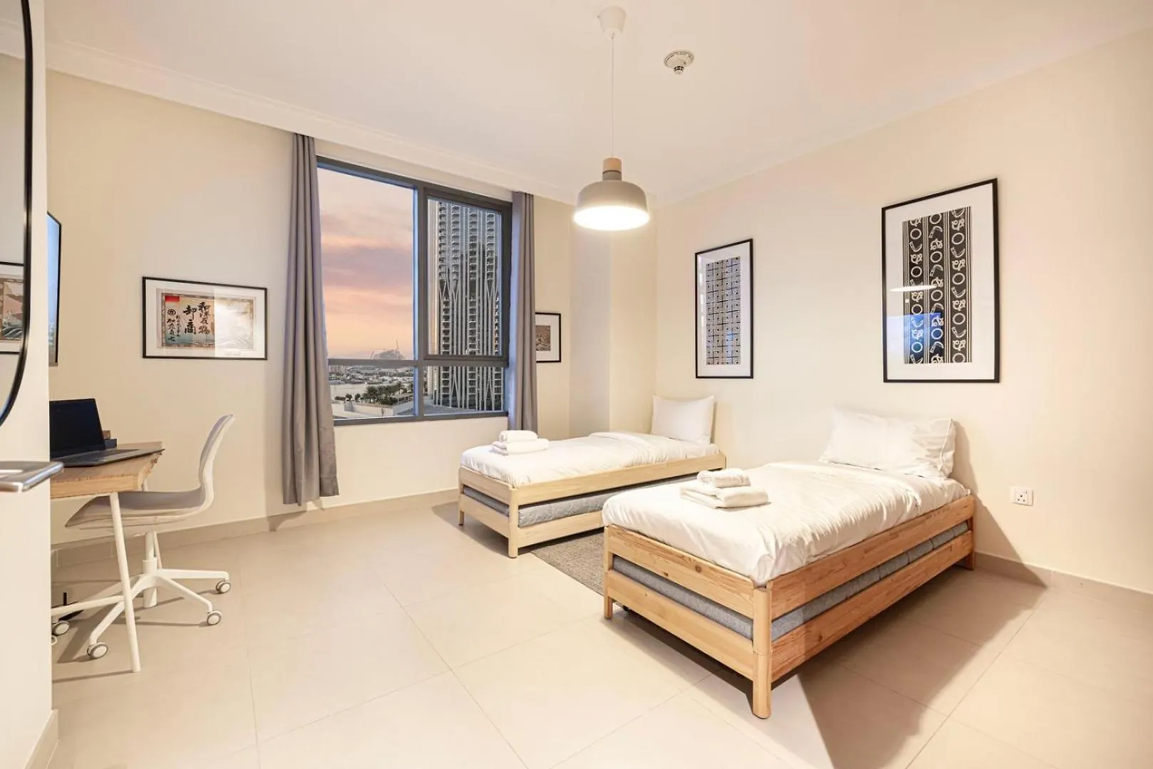 Luxe | Elegant 2Br | Harbour View | Stylish & Cozy Apartment Dubai