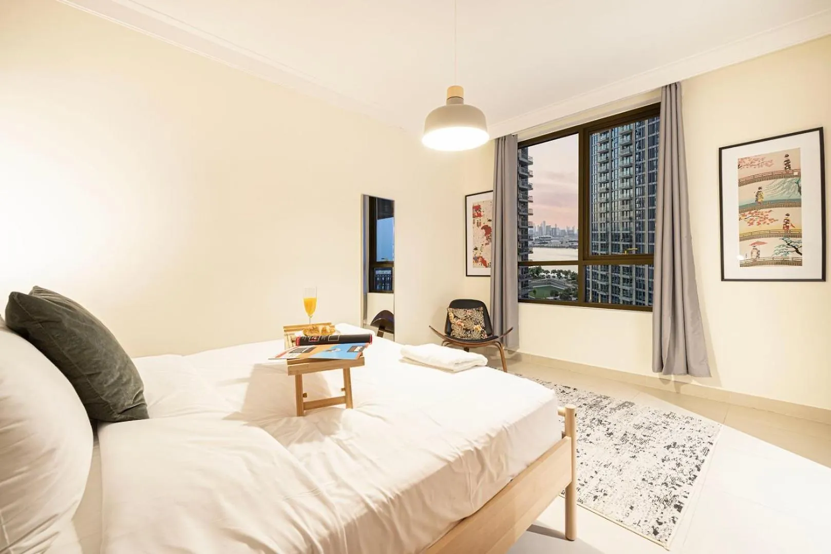 Luxe | Elegant 2Br | Harbour View | Stylish & Cozy Apartment Dubai