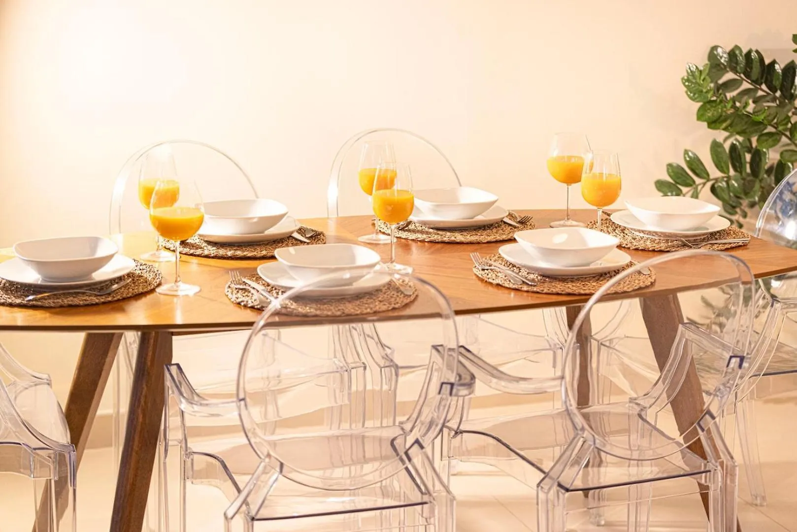 Luxe | Elegant 2Br | Harbour View | Stylish & Cozy Apartment Dubai