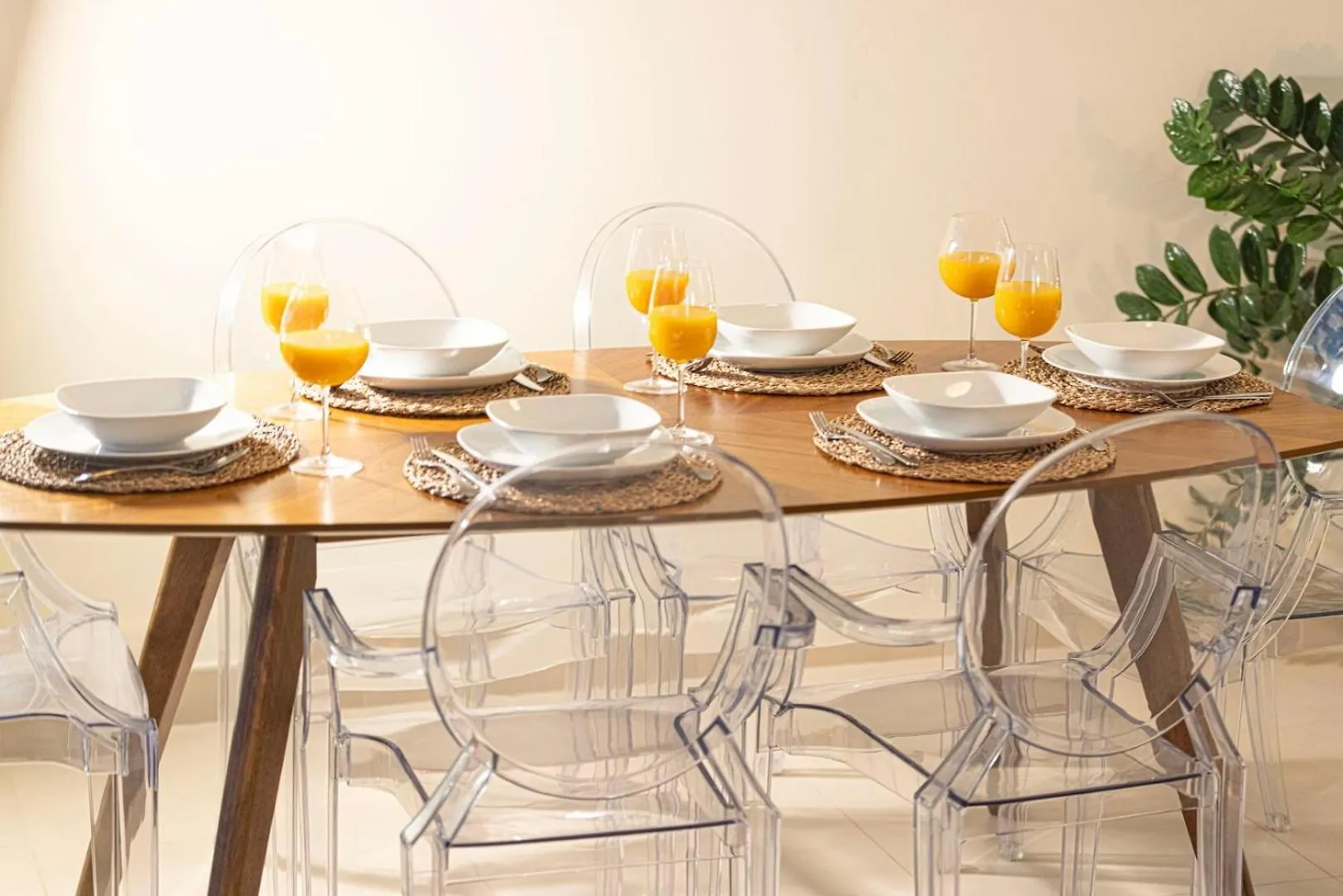 Luxe | Elegant 2Br | Harbour View | Stylish & Cozy Apartment Dubai